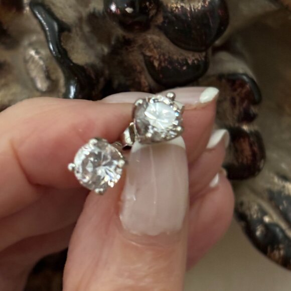 6 mm Cubic Zirconia Diamond earrings set in Sterling Silver - Picture 10 of 15